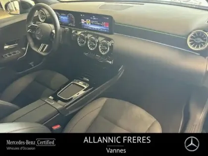Photo 6 Mercedes Classe A  250 e 163+109ch AMG Line 8G-DCT