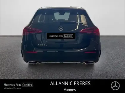 Photo 4 Mercedes Classe A  250 e 163+109ch AMG Line 8G-DCT