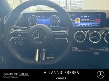 Photo 14 Mercedes Classe A  250 e 163+109ch AMG Line 8G-DCT