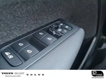 Photo 17 Volvo Xc40  B3 163 ch DCT7