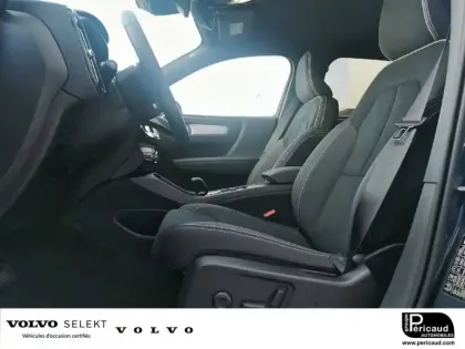 Photo 3 Volvo Xc40  B3 163 ch DCT7