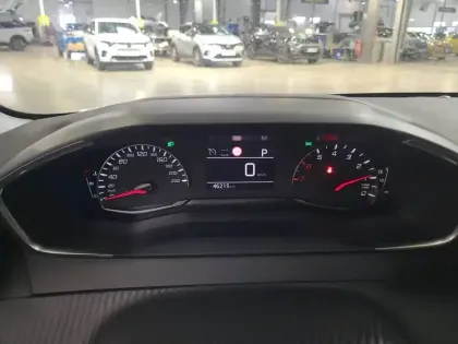 Photo 6 Peugeot 208  PureTech 100 S&S EAT8