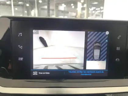 Photo 8 Peugeot 208  PureTech 100 S&S EAT8