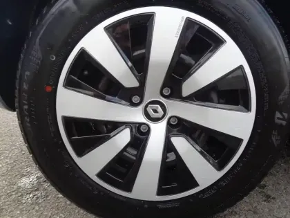 Photo 36 Renault Clio Gén. V (BJA) Ph1 NG Equilibre 5