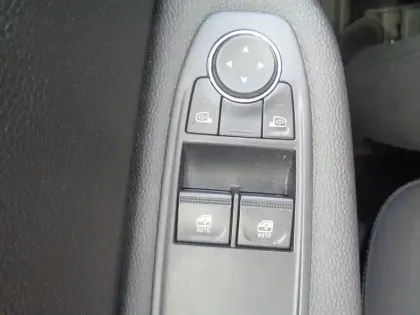 Photo 8 Renault Clio  TCe 90