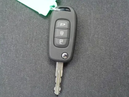 Photo 37 Renault Clio Gén. V (BJA) Ph1 NG Equilibre 5