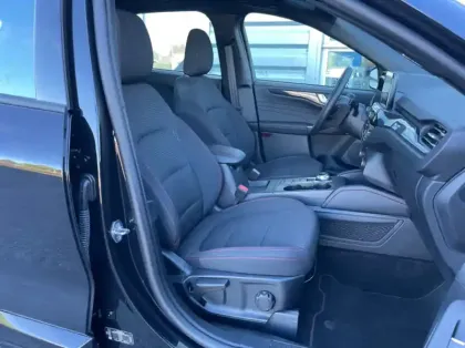 Photo 22 Ford Kuga 2.5 Duratec 190ch FHEV E85 ST-Line BVA