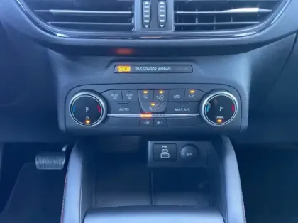 Photo 4 Ford Kuga 2.5 Duratec 190ch FHEV E85 ST-Line BVA