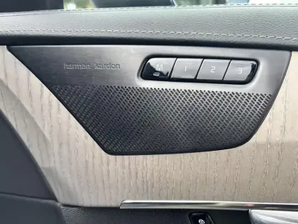 Photo 12 Volvo Xc90  Recharge T8 AWD 310+145 ch Geartronic 8 7pl