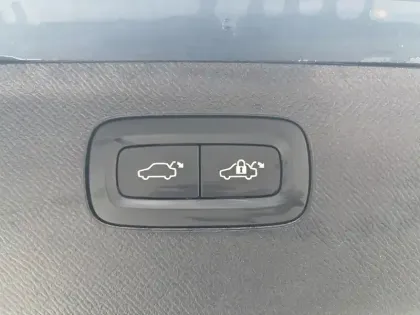 Photo 32 Volvo Xc90  Recharge T8 AWD 310+145 ch Geartronic 8 7pl