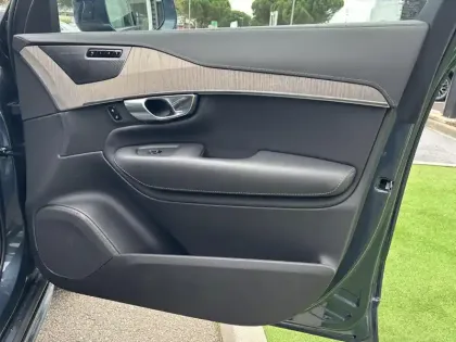 Photo 10 Volvo Xc90  Recharge T8 AWD 310+145 ch Geartronic 8 7pl