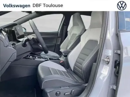 Photo 9 Volkswagen Golf 8 FL 1.5 EHYBRID 272CH DSG6 GTE