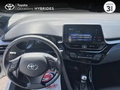 Photo 12 Toyota C-HR  122h Collection 2WD E-CVT RC18