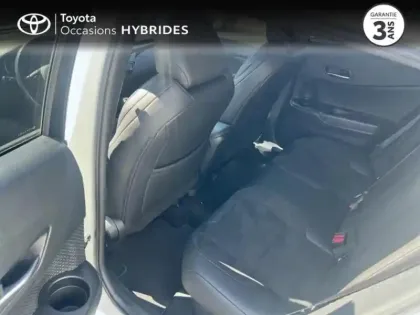 Photo 11 Toyota C-HR  122h Collection 2WD E-CVT RC18