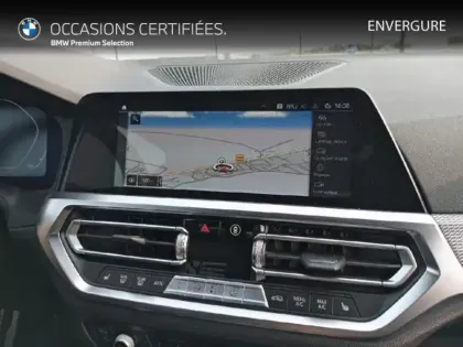 Photo 10 BMW Serie 3 Série 3 318dA MH 150ch M Sport