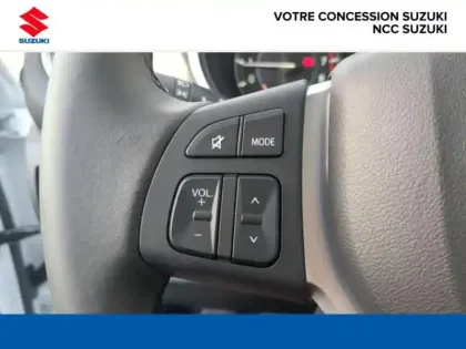 Photo 12 Suzuki Vitara  1.4 Boosterjet Hybrid 129ch Style