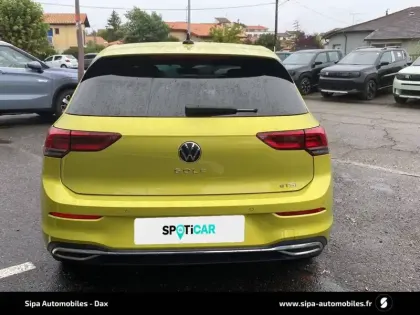 Photo 54 Volkswagen Golf  1.5 eTSI OPF 130 DSG7