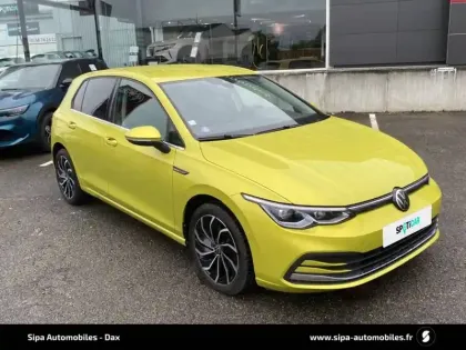 Photo 52 Volkswagen Golf  1.5 eTSI OPF 130 DSG7