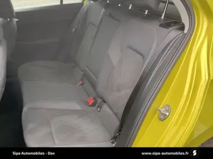 Photo 9 Volkswagen Golf  1.5 eTSI OPF 130 DSG7