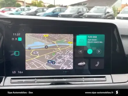 Photo 12 Volkswagen Golf  1.5 eTSI OPF 130 DSG7