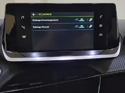 Photo 22 Peugeot 208  Electrique 50 kWh 136ch