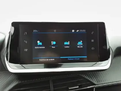 Photo 26 Peugeot 2008  PureTech 100 S&S BVM6