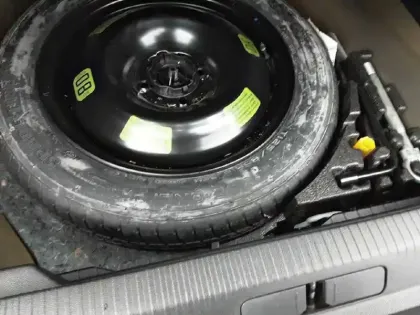 Photo 14 Peugeot 2008  PureTech 100 S&S BVM6