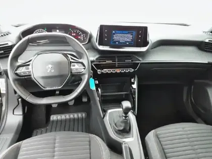 Photo 7 Peugeot 2008  PureTech 100 S&S BVM6