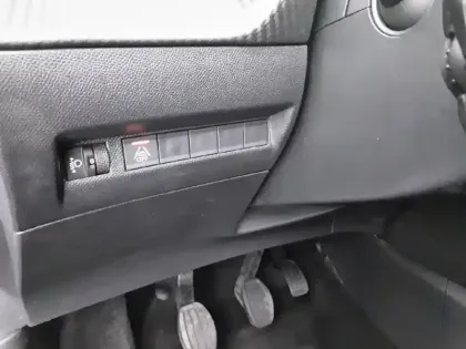 Photo 19 Peugeot 2008  PureTech 100 S&S BVM6