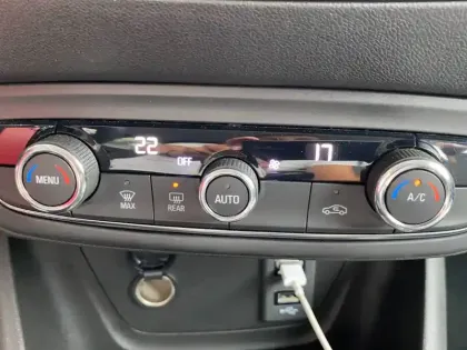 Photo 24 Opel Crossland  1.2 Turbo 110 ch BVM6