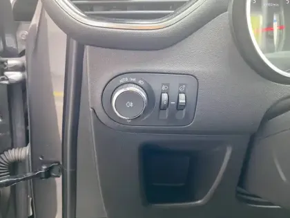 Photo 19 Opel Crossland  1.2 Turbo 110 ch BVM6