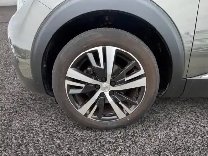 Photo 13 Peugeot 3008 Gén. II Ph1 Allure 5