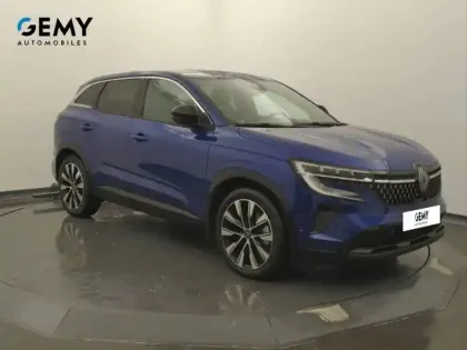 Photo 23 Renault Austral  E-Tech full hybrid 200 GSR2