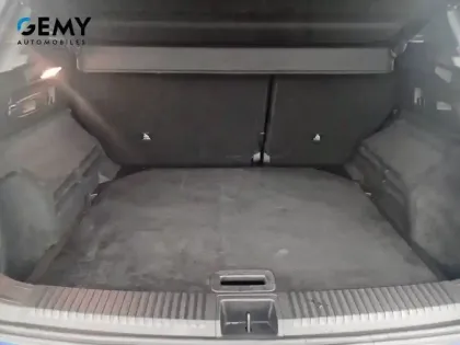 Photo 26 Renault Austral  E-Tech full hybrid 200 GSR2