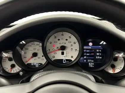 Photo 33 Porsche 911  Carrera 4 Coupé 3.0i 450