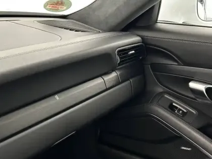 Photo 34 Porsche 911  Carrera 4 Coupé 3.0i 450