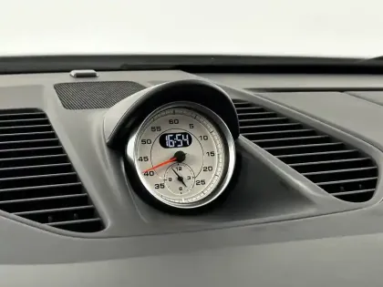 Photo 20 Porsche 911  Carrera 4 Coupé 3.0i 450