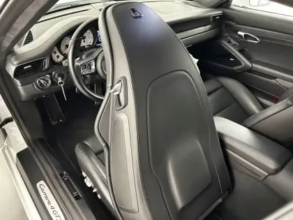 Photo 10 Porsche 911  Carrera 4 Coupé 3.0i 450