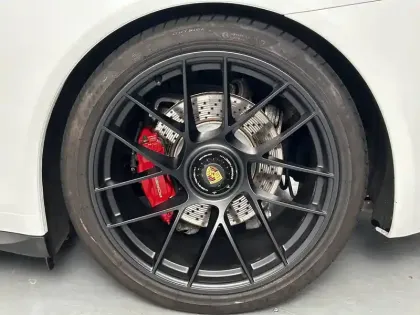 Photo 52 Porsche 911  Carrera 4 Coupé 3.0i 450