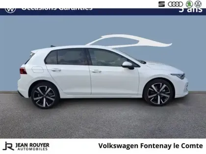 Photo 27 Volkswagen Golf  1.5 eHybrid 204 DSG6