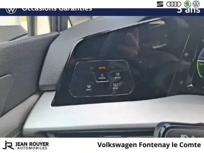 Photo 41 Volkswagen Golf  1.5 eHybrid 204 DSG6