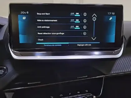 Photo 20 Peugeot 208  PureTech 100 S&S BVM6