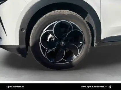 Photo 10 Alfa Romeo Junior  Elettrica 156 ch