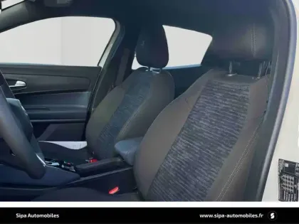 Photo 5 Alfa Romeo Junior  Elettrica 156 ch