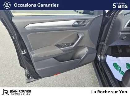 Photo 64 Volkswagen T-roc  1.0 TSI 110 Start/Stop BVM6