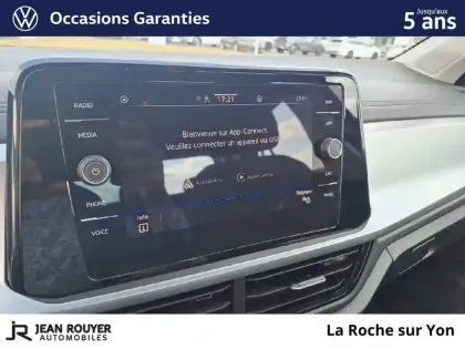 Photo 77 Volkswagen T-roc  1.0 TSI 110 Start/Stop BVM6