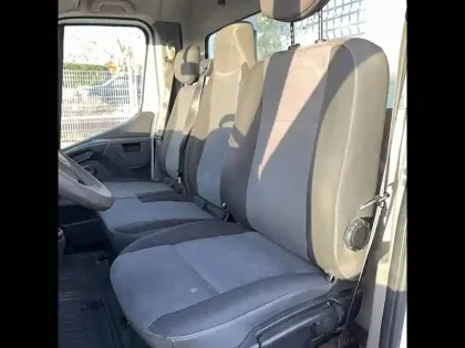 Photo 53 Renault Master  CC L2 3.5t 2.3 dCi 130 E6 BENNE