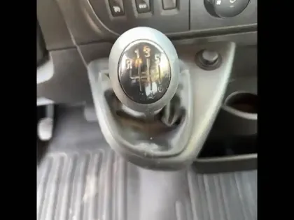 Photo 35 Renault Master  CC L2 3.5t 2.3 dCi 130 E6 BENNE