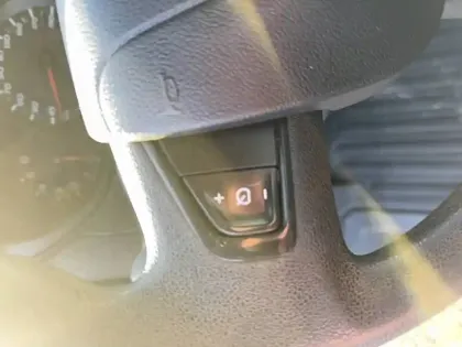 Photo 27 Renault Master  CC L2 3.5t 2.3 dCi 130 E6 BENNE