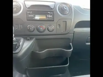 Photo 34 Renault Master  CC L2 3.5t 2.3 dCi 130 E6 BENNE